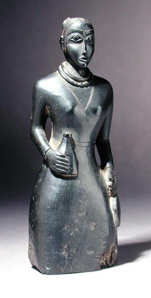 Figur av en europeisk kvinna, ca 1840 (argillit) av Haida