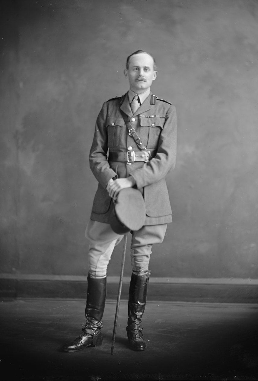 Överste Claude Edward Dansey (1876-1947) (s/v foto) av Harris & Ewing