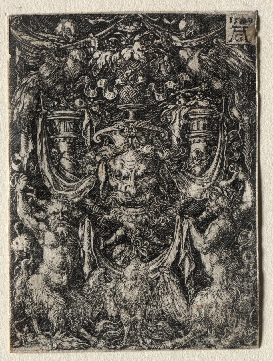 Ornamentdesign med en mask och en örn mellan två fauner nedan, 1509. av Heinrich Aldegrever