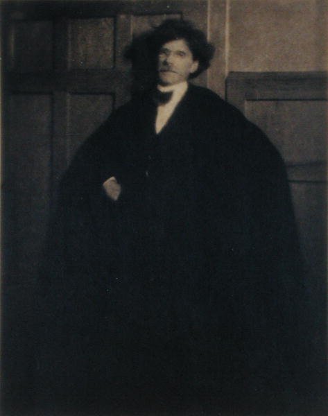 Porträtt av Alfred Stieglitz (1864-1946) (s/v foto) av Heinrich Kuhn