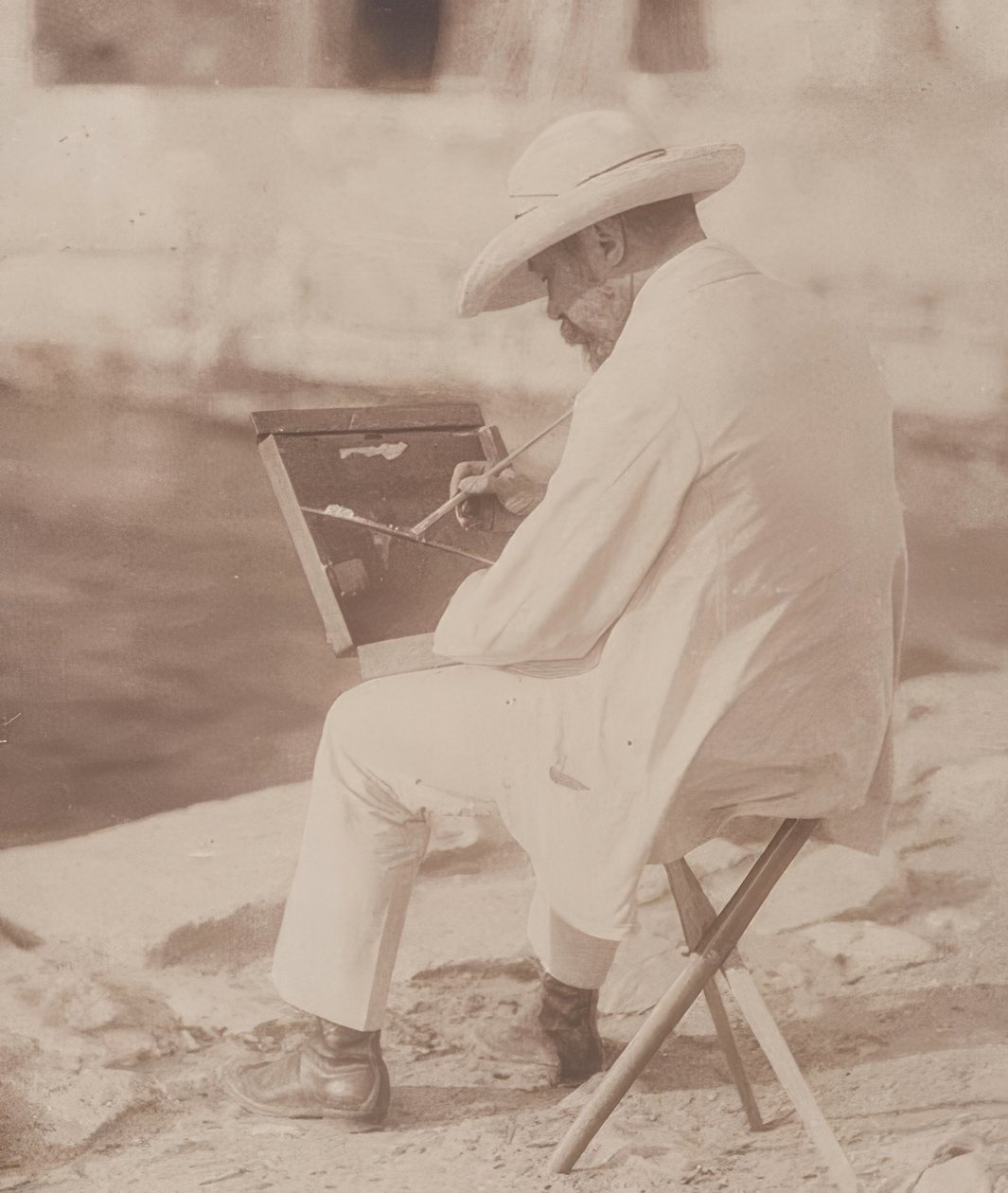 Strandmålare (troligen Hugo Henneberg). 1906 av Heinrich Kuhn