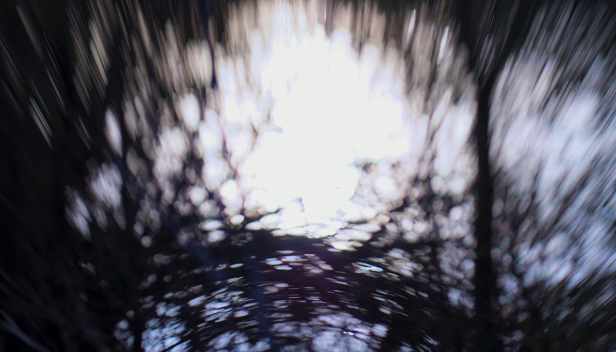 Vattentapet III, 2017, (manipulerad fotografi) av Helen White