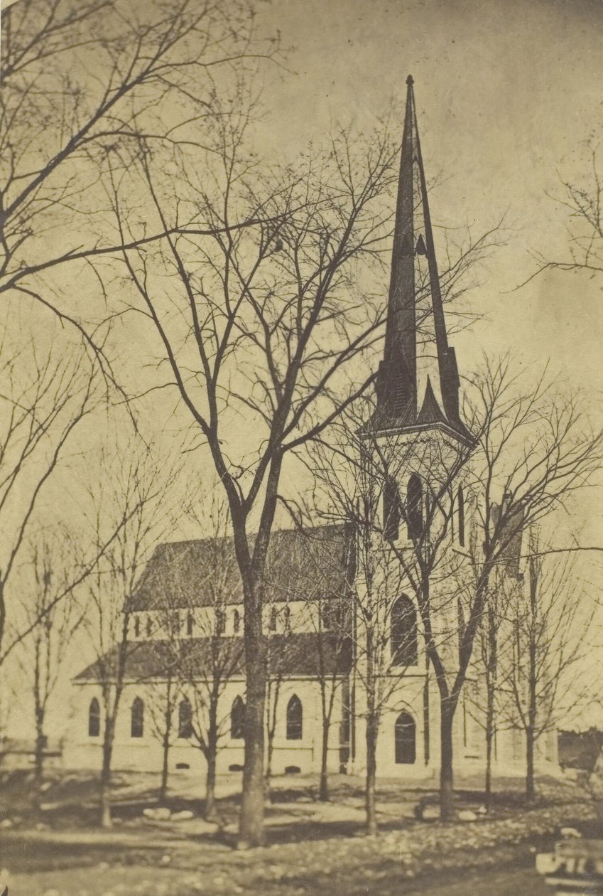 Namnlös kyrka med spetsig spira, mitten av slutet av 1800-talet. av Hendee