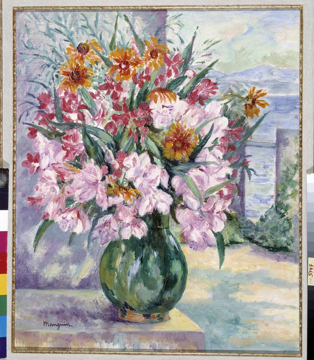 Vas med blommor på terrassen framför havet 1941 (målning) av Henri Charles Manguin