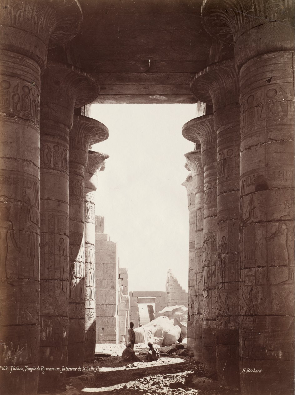 Thebe, Ramesseums tempel, Hypostylehallens interiör av Henri Béchard