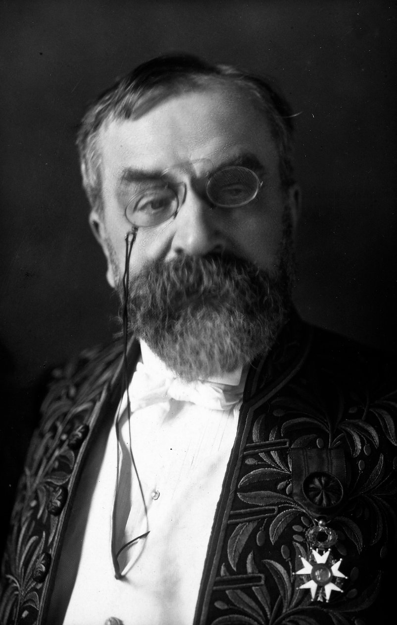 Porträtt av Camille Jullian, ledamot av Franska Akademien. av Henri Manuel