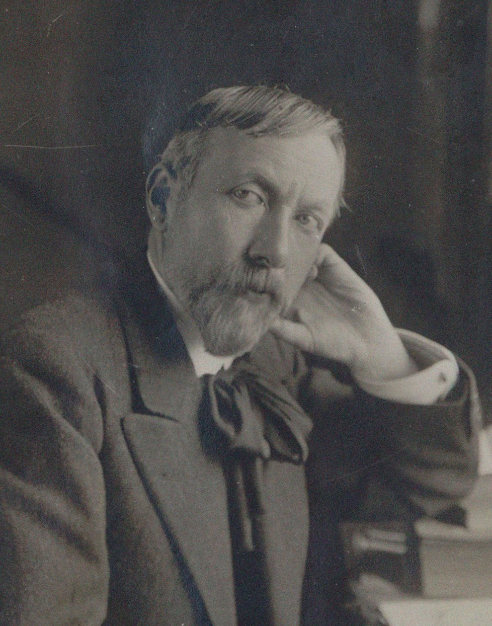 Porträtt av kompositören Gabriel Pierné 1863-1937, 1910. av Henri Manuel