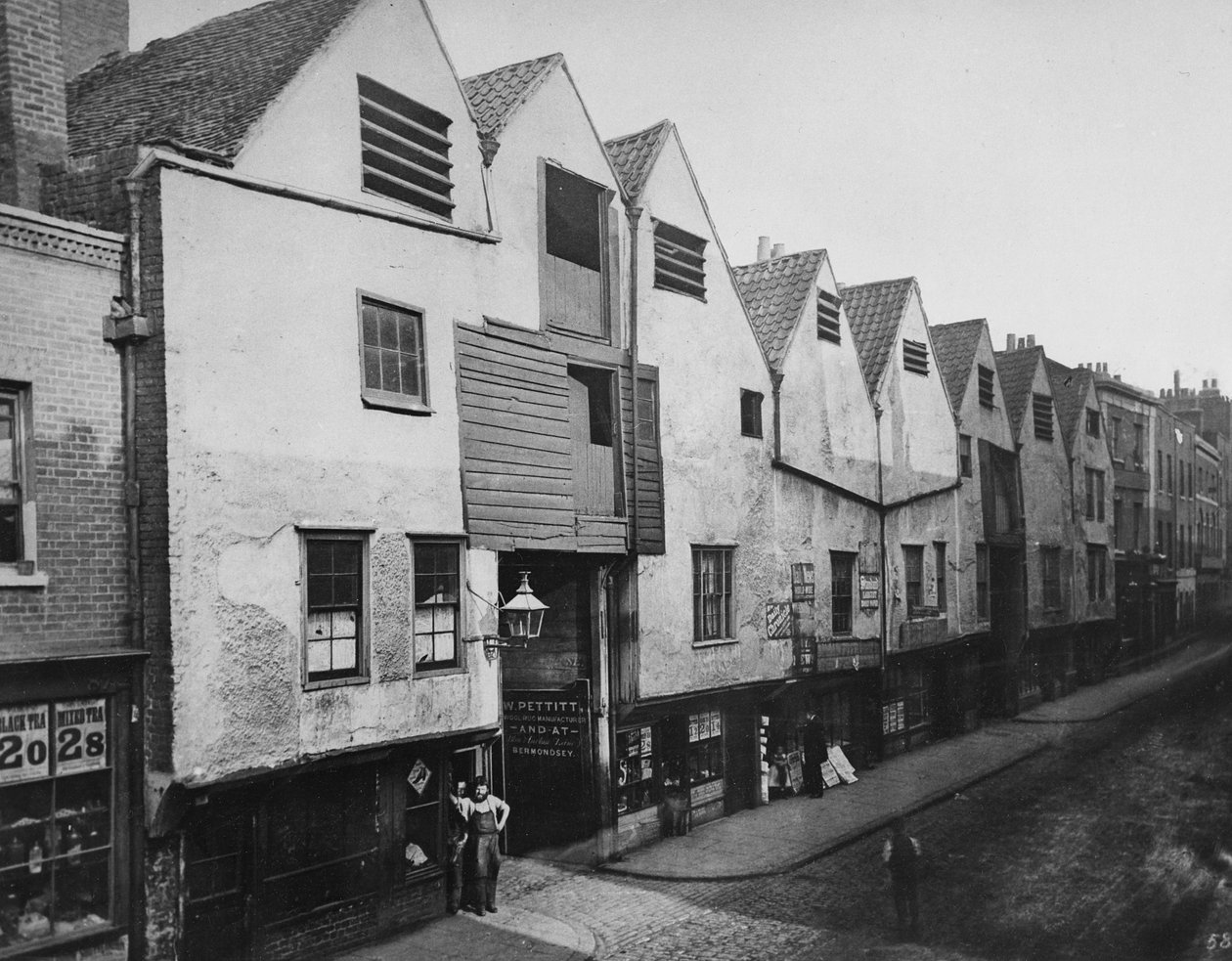 Bermondsey Street, ca 1881 av Henry Dixon