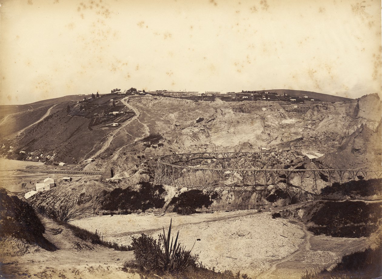 Blue Spur, mitten av 1870-talet (albumintryck) av Herbert Deveril