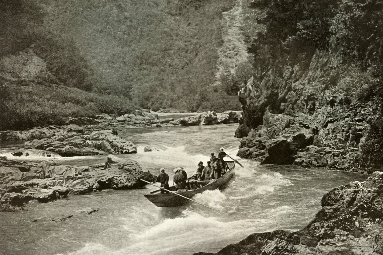 Att skjuta forsarna i Katsura-Gawa, 1910. av Herbert Ponting