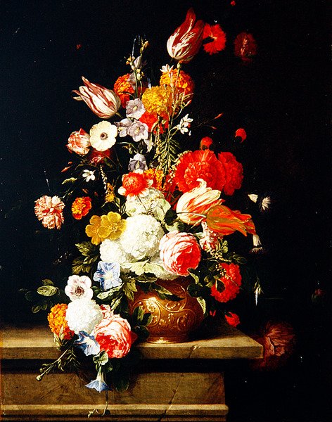 Rosor, pioner, tulpaner och hortensia i en dekorativ bronsurna (olja på panel) av Hieronymus the Elder Galle
