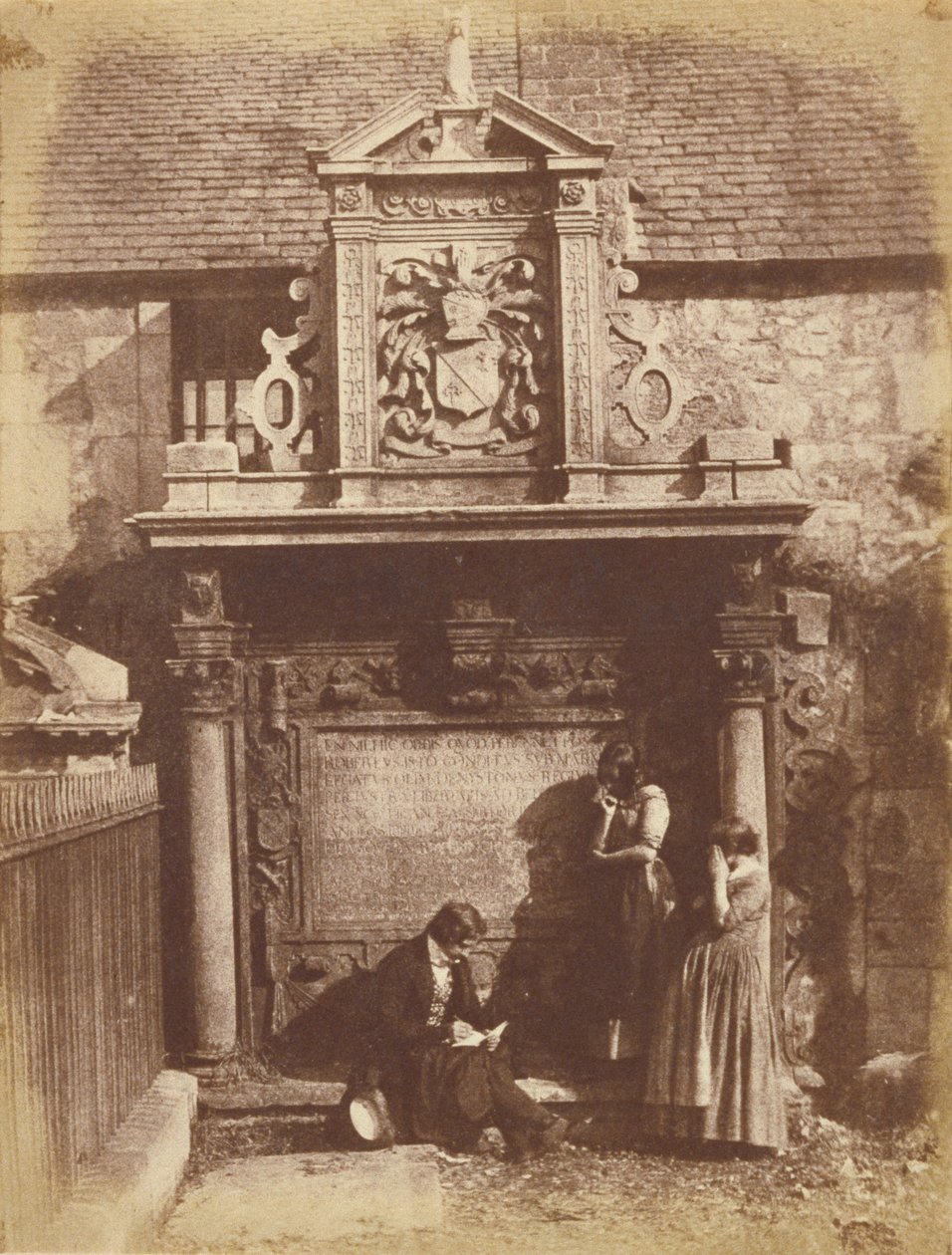 Gråbrödernas kyrkogård, Dennistounmonumentet med D. O. Hill och hans systerdotter av Hill and Adamson