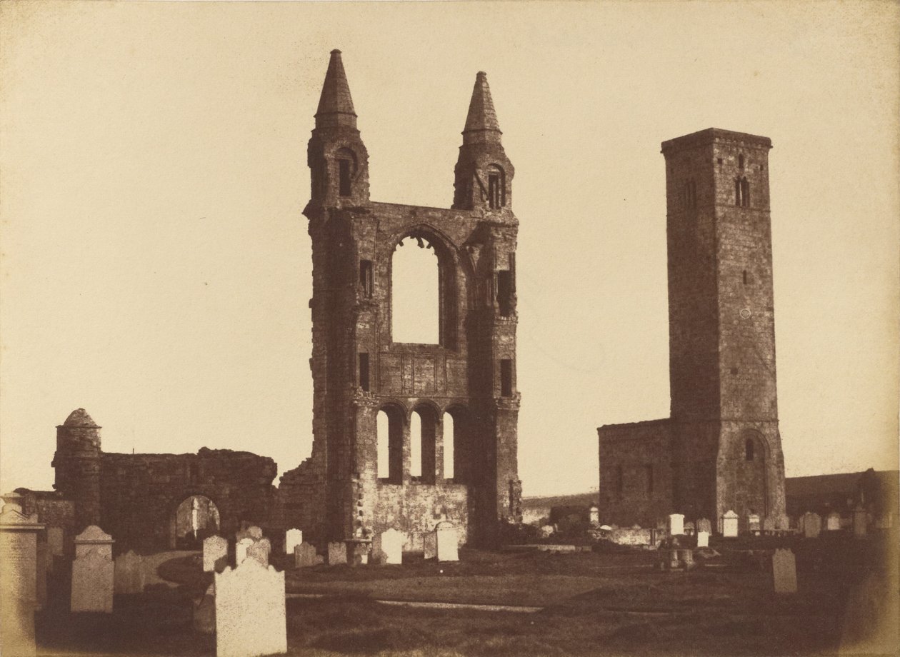 Andrews Cathedral, östra gaveln och St. Regulus Tower av Hill and Adamson