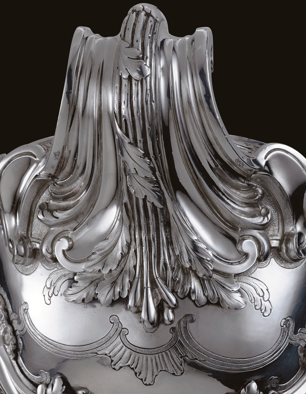 Detalj av en Louis XV-terrin, lock och foder av Honore de Balzac