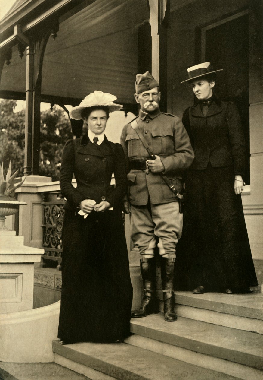 Lord Roberts och hans döttrar i Pretoria, 1900, 1901. av Horace Walter Nicholls