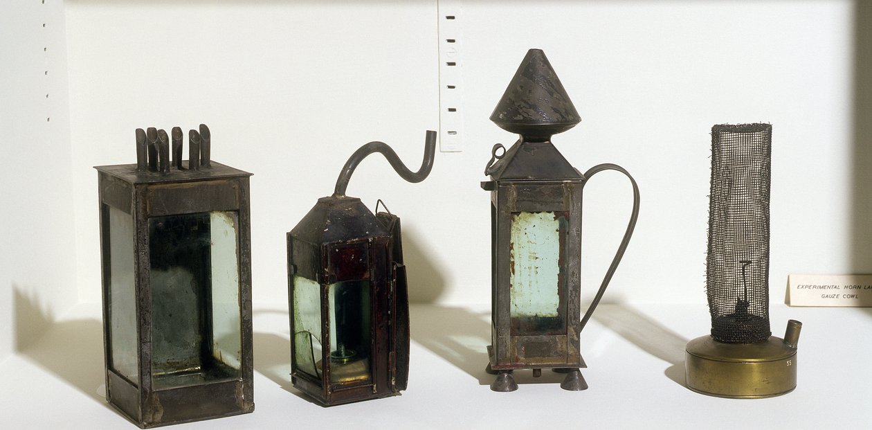 Prototyp av säkerhetslampor för gruvarbetare, 1815 av Humphry Davy