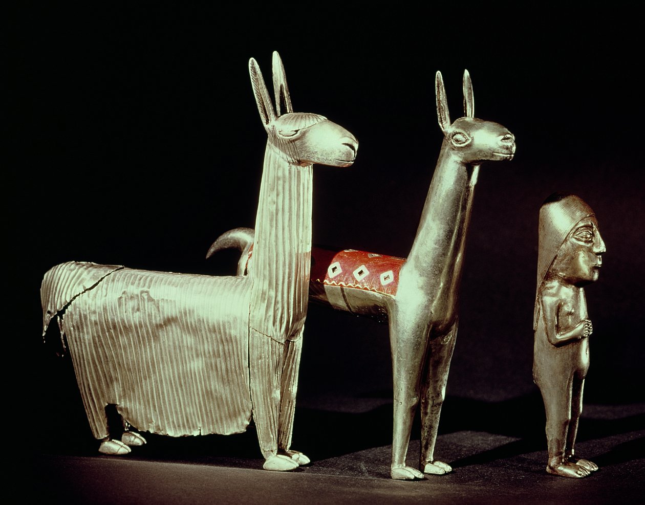 Lama, alpacka och kvinna, från Titicacasjön, Bolivia, ca 1475-1532 (silver) av Incan