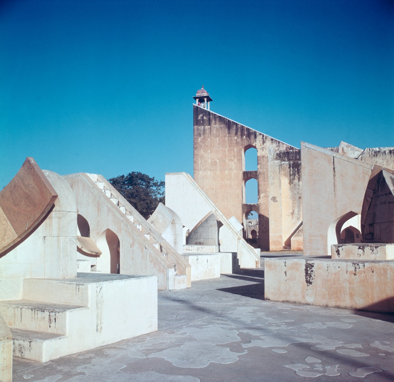 Astronomiskt observatorium, byggt 1726-34 av Indian School
