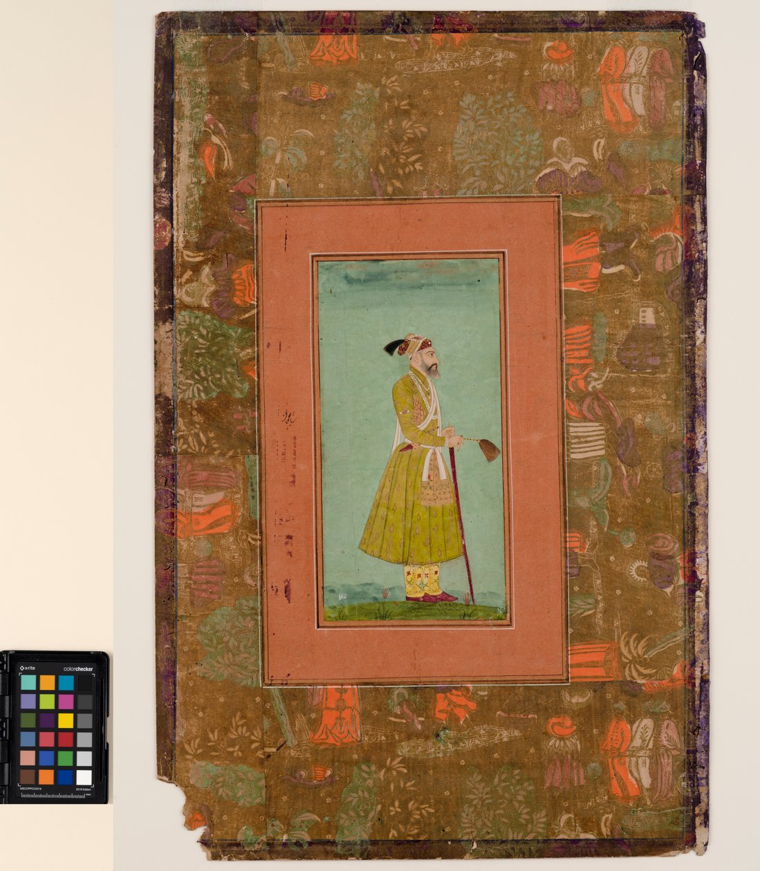 Aurangzeb håller i en flugvisp, ca 1680 (ogenomskinlig akvarell och guld på papper, monterad på en albumsida) av Indian School
