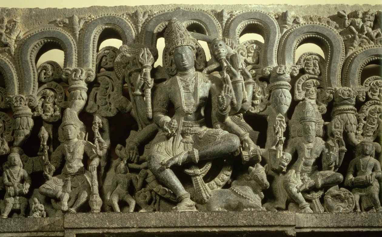 Lintel som skildrar Treenigheten: Siva, Brahma och Vishnu, Warangal, Kakatiya av Indian School