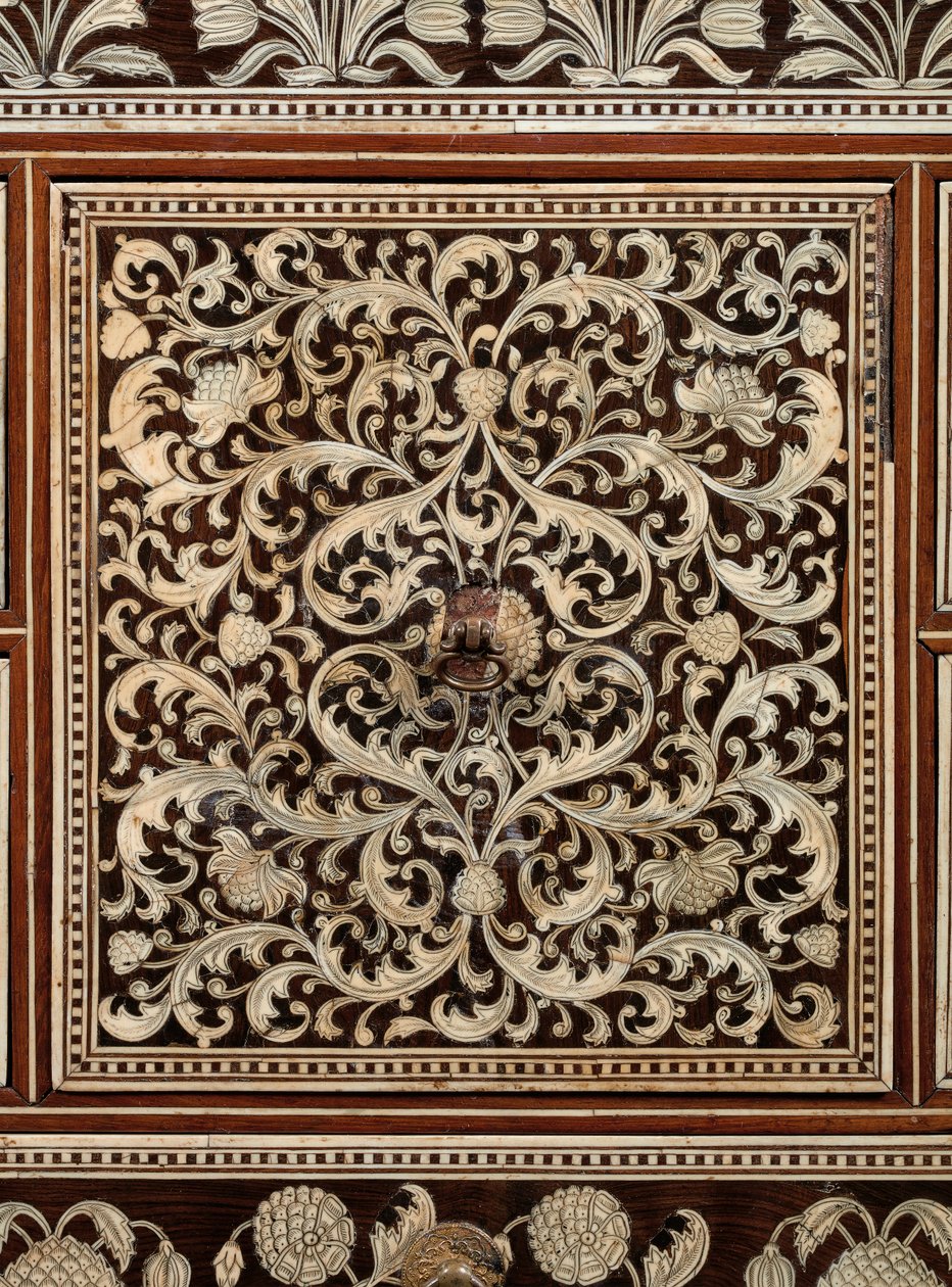 Mughalskåp, Gujarat eller Sindh, västra Indien av Indian School