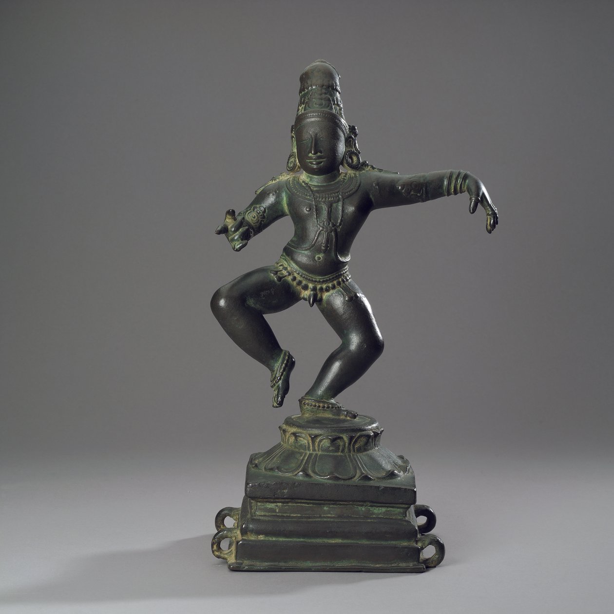 Sambandar, Child Saint Devoted to Shiva, c.1100 (kopparlegering) av Indian School