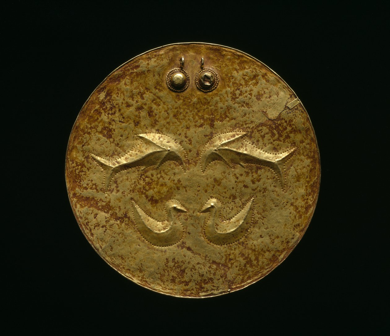 Ceremoniell bröstskiva (Karse), Moluckerna, tidigt 1800-tal (guld) av Indonesian School