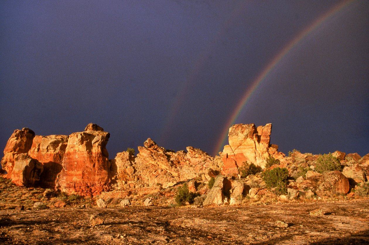 Forntida Anasazi-plats, Castle Rock, Colorado av Ira Block