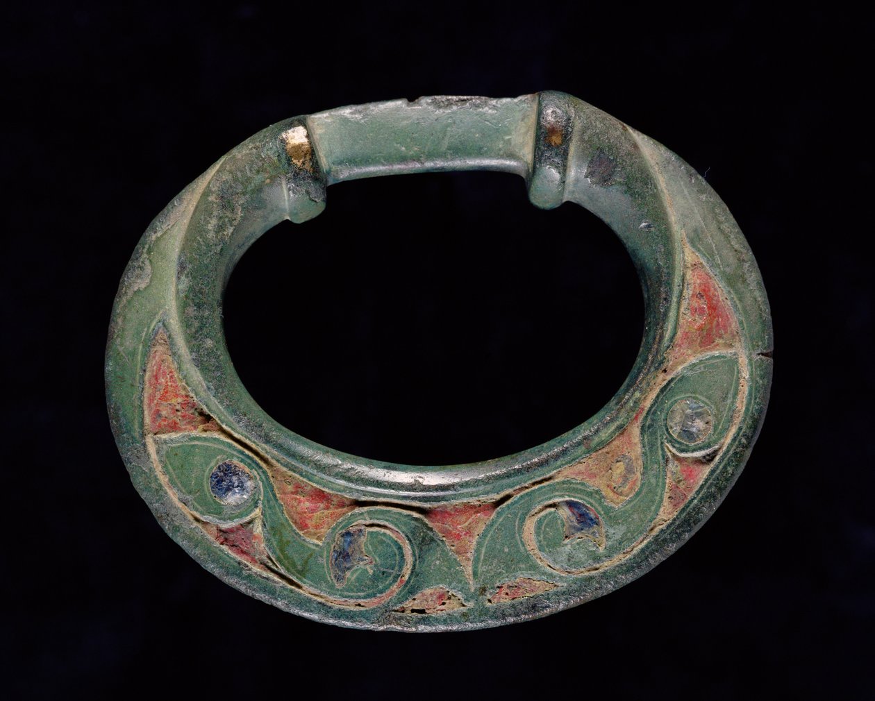 Tygelring (terret), järnåldern (gjuten brons med rött och blått glasinlägg) av Iron Age