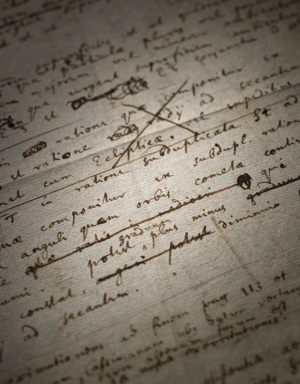 Två sidor med revisioner av Principia Mathematica av Isaac Newton