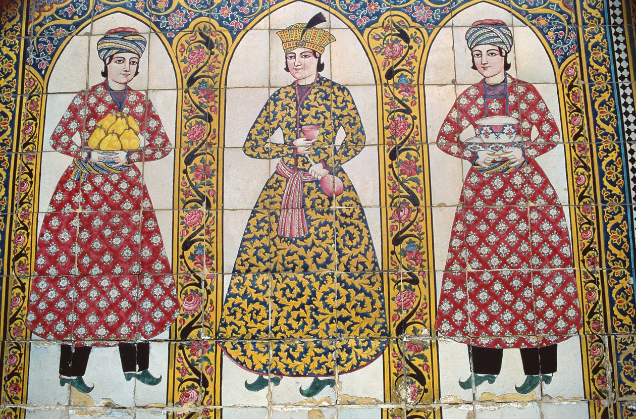 Kakelpanel som illustrerar traditionella dräkter (keramik) av Islamic School