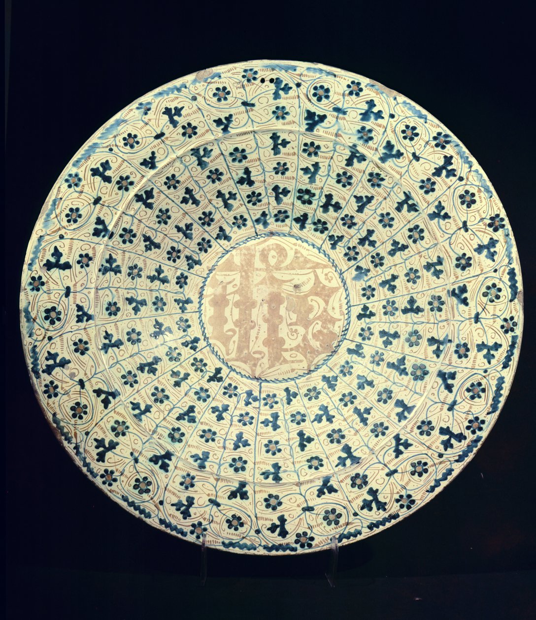 Gul och blå tallrik, morisk (fajans) av Islamic School