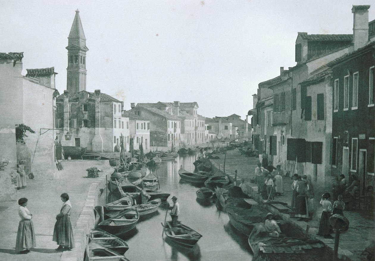 Utsikt över en kanal av Italian Photographer