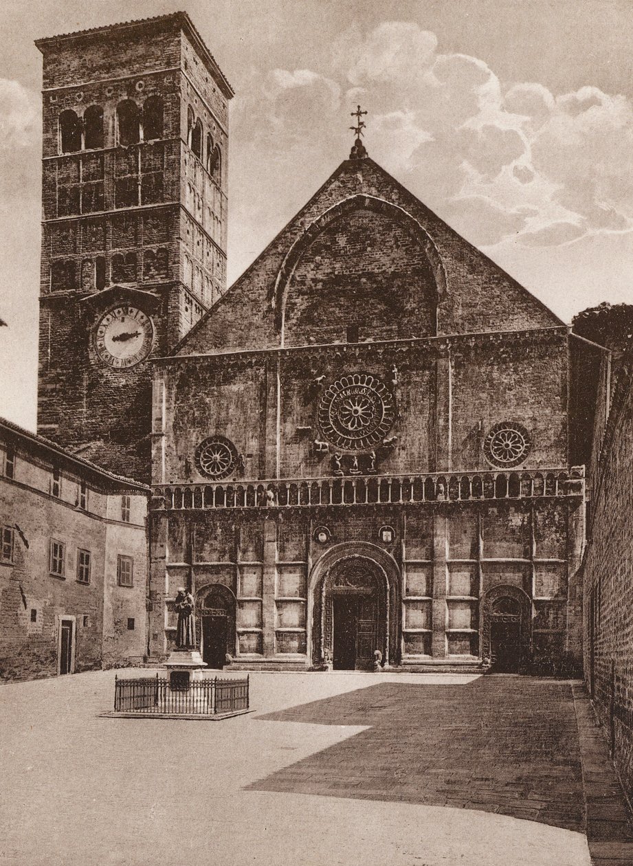 Assisi: Katedralens fasad, S Rufino, 1000-talet (svartvitt foto) av Italian Photographer