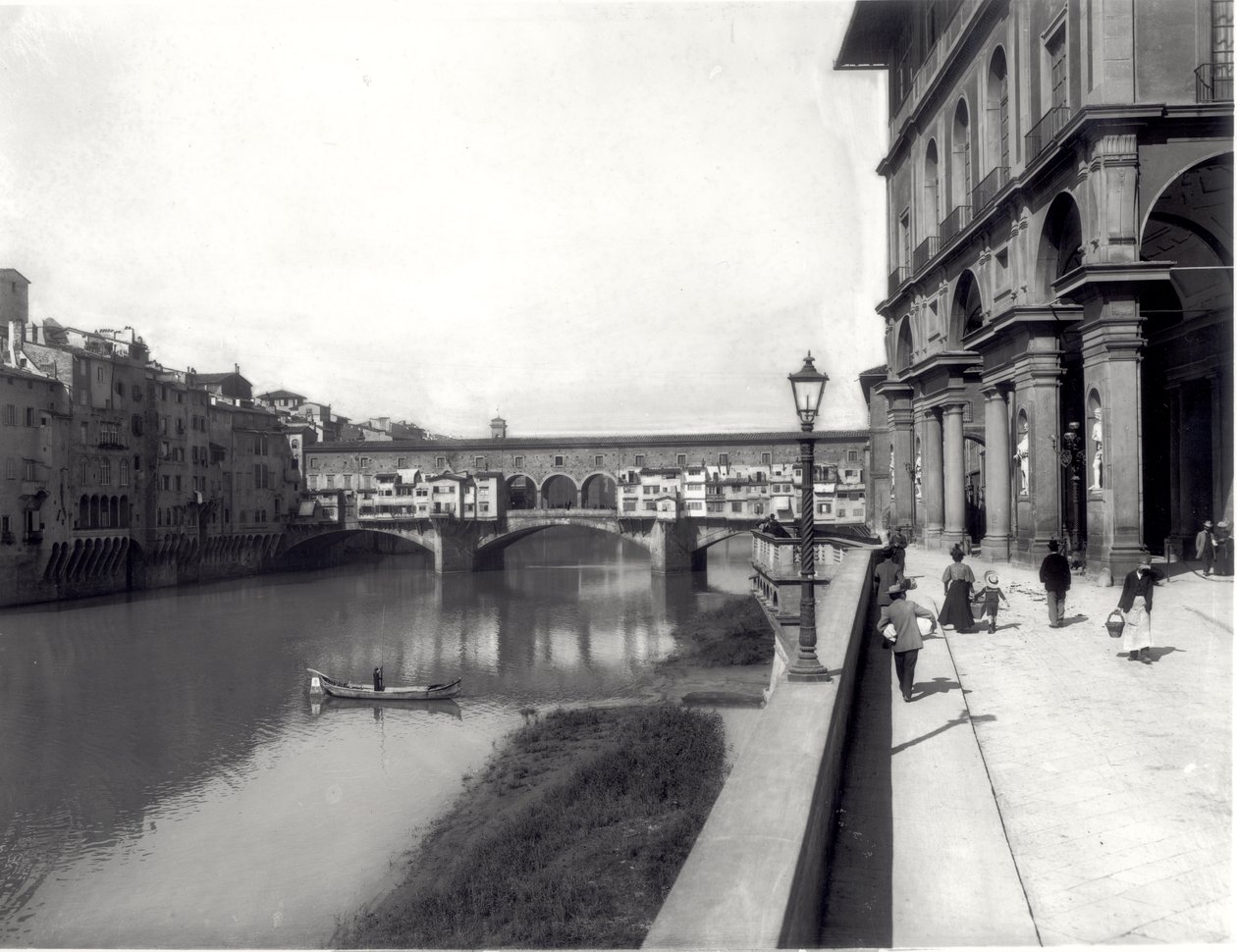 Ponte Vecchio och Uffiziernas fasad av Italian Photographer Italian Photographer