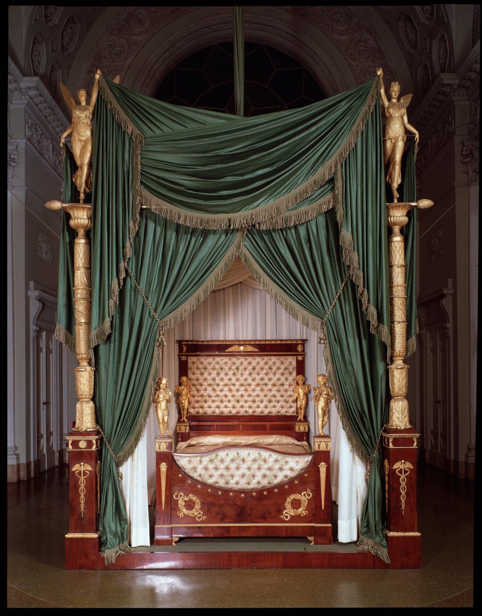 Säng av Carlo Ludovico di Borbone (Karl II av Parma) realiserar i regionen Lucca - Säng av Carlo II di Parma (Karl II av Bourbon-Parma) (1799-1883) från Lucca tillverkar - Florens, Palazzo Pitti av Italian School