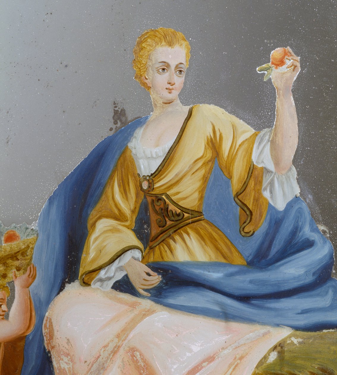 Kvinnlig figur, Detalj från romersk spegel med målad scen, ram i snidat och förgyllt trä, Italien av Italian School