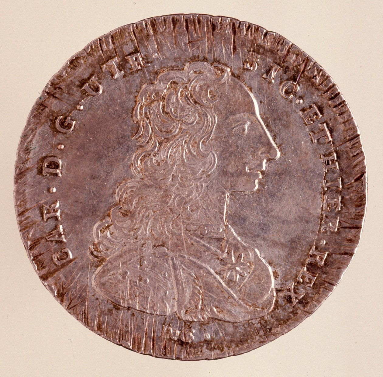 Silver Piastra från Neapel: Karl III av Spaniens regeringstid (1716-1788) och porträtt. 1750. Diameter. 4 cm Neapel, arkeologiskt museum av Italian School