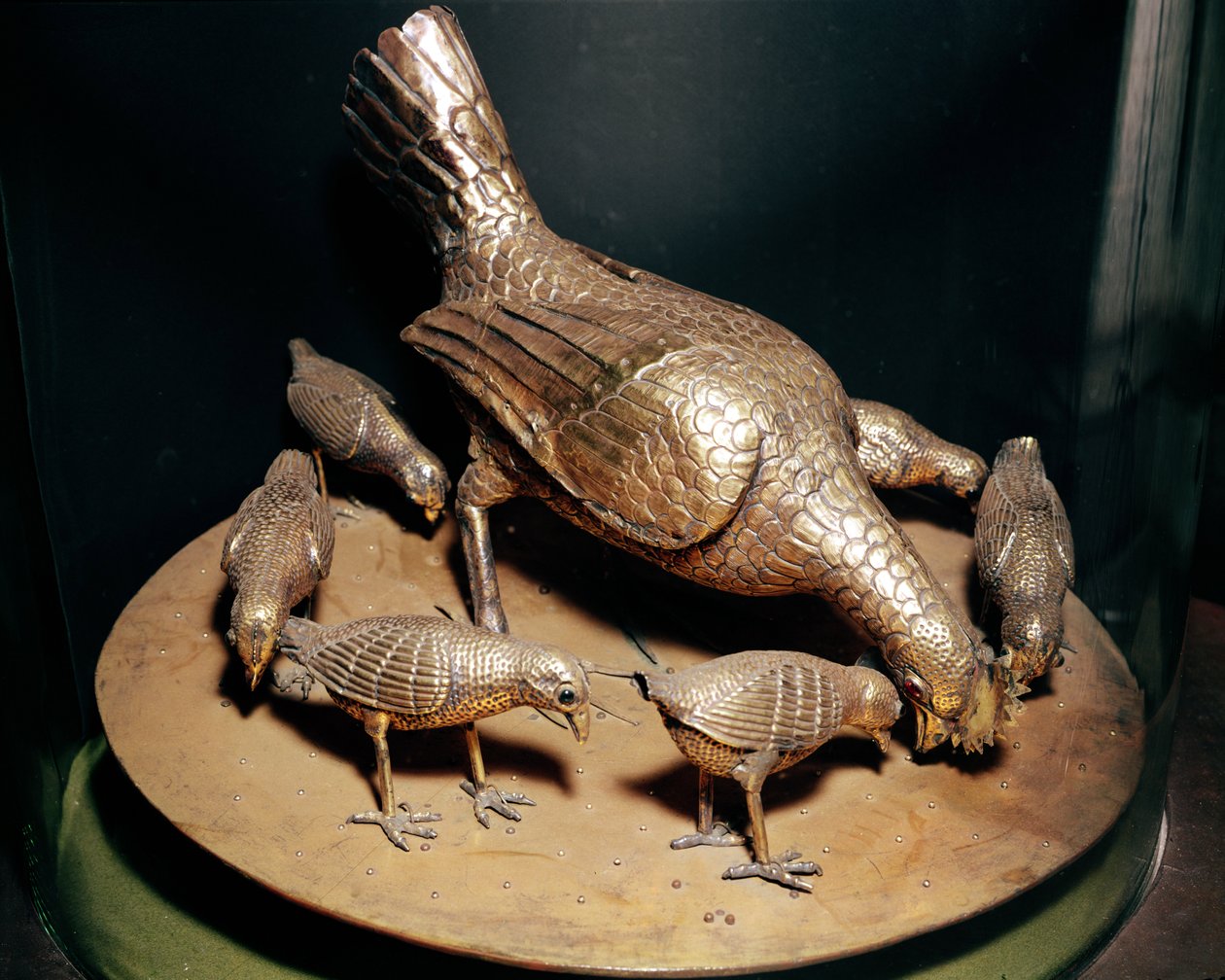 Den gyllene hönan och hennes kycklingar, given till katedralen av drottning Theodolinda (d.628) (förgylld silver) av Italian School