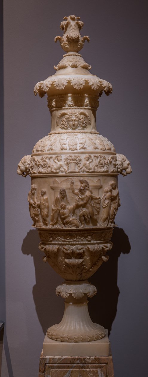 Vas med en klassisk scen: offret av Polyxena, ca 1825 (alabaster) av Italian School