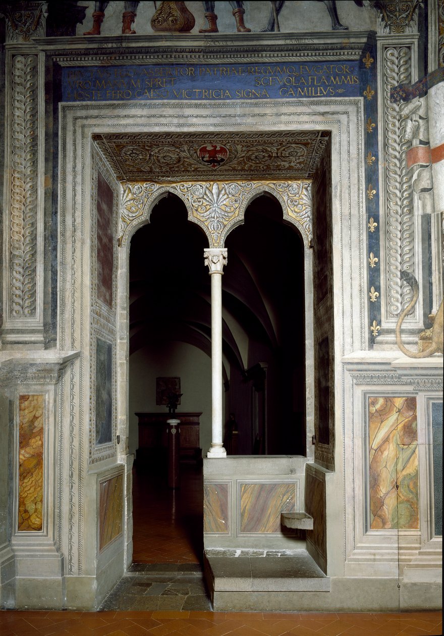 Utsikt över ett fönster i Hall of Lilies byggd 1299-1314 av Italian School