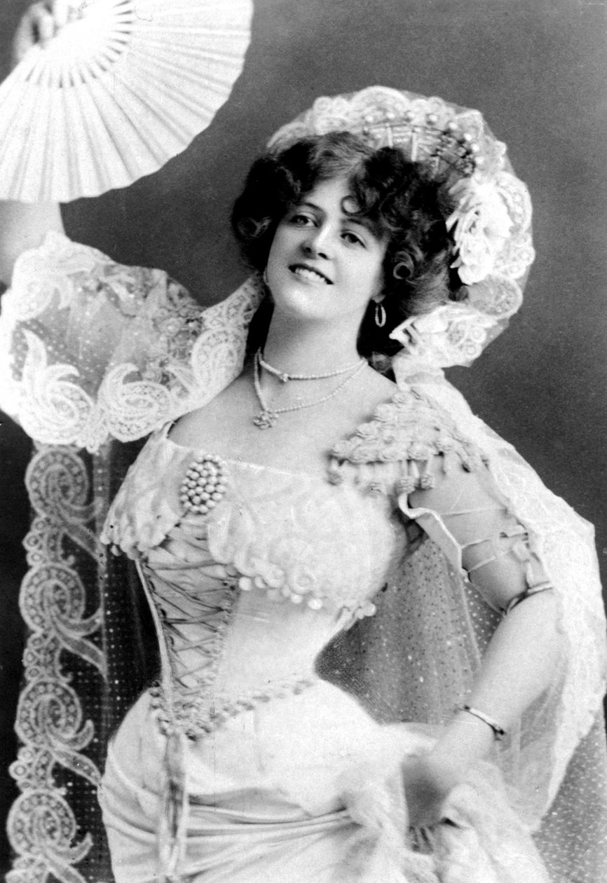 Marie Studholme 1875-1930, engelsk skådespelerska, 1904. av J. Beagles and Co.