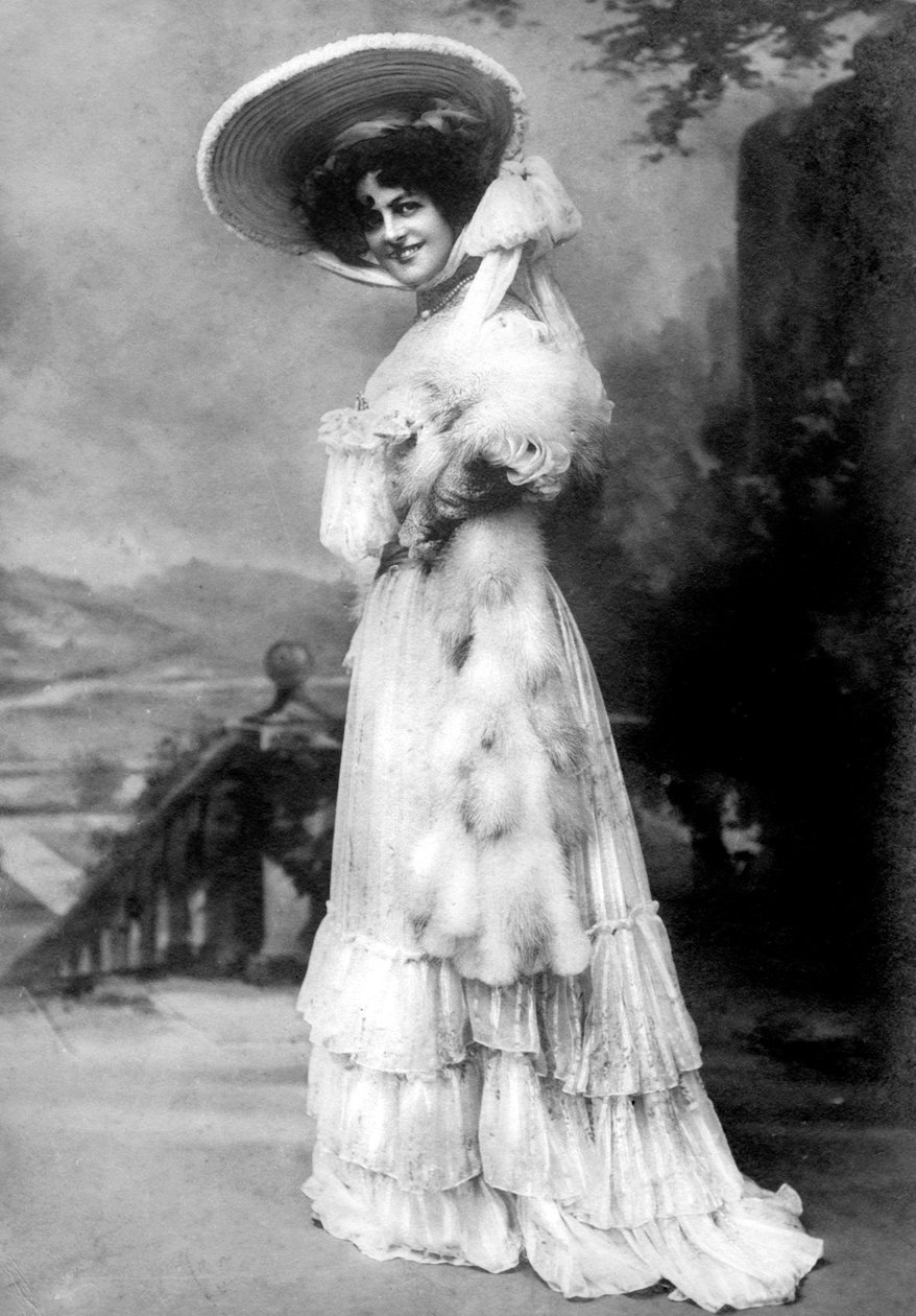 Marie Studholme 1875-1930, engelsk skådespelerska, 1904. av J. Beagles and Co.