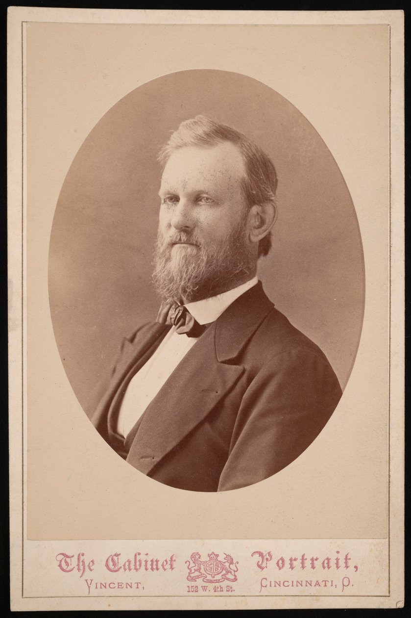 Porträtt av J.H. White, mellan 1874 och 1881. av J and W Vincent