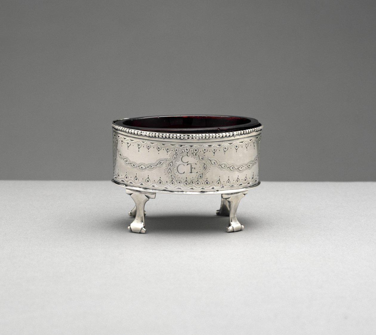 Saltskål, ca. 1785-1803 (silver och glas) av Jacob Gerritse (attr.to) Lansing