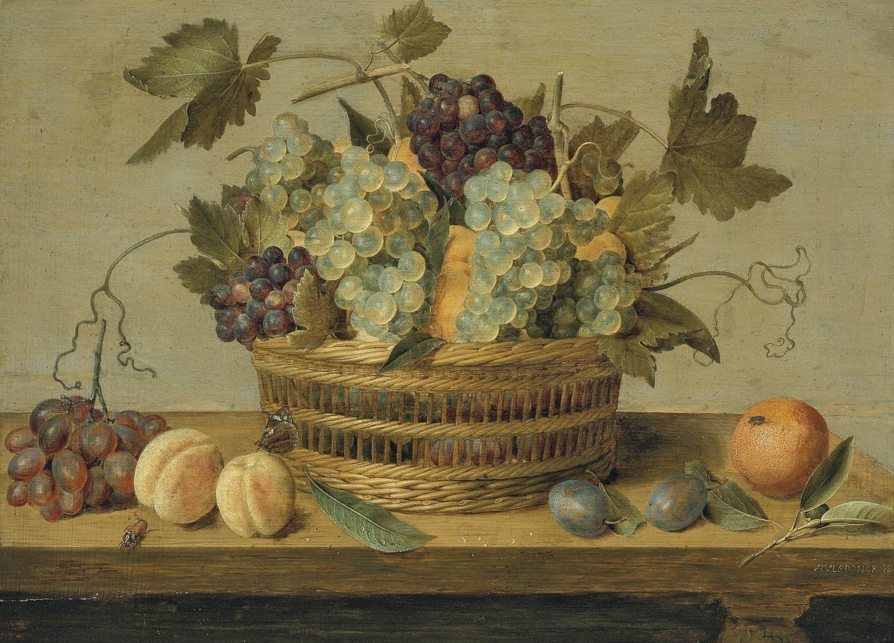 Nektariner och druvor i en korg på ett bord, med plommon, apelsiner, en fjäril och en skalbagge av Jacob van Hulsdonck