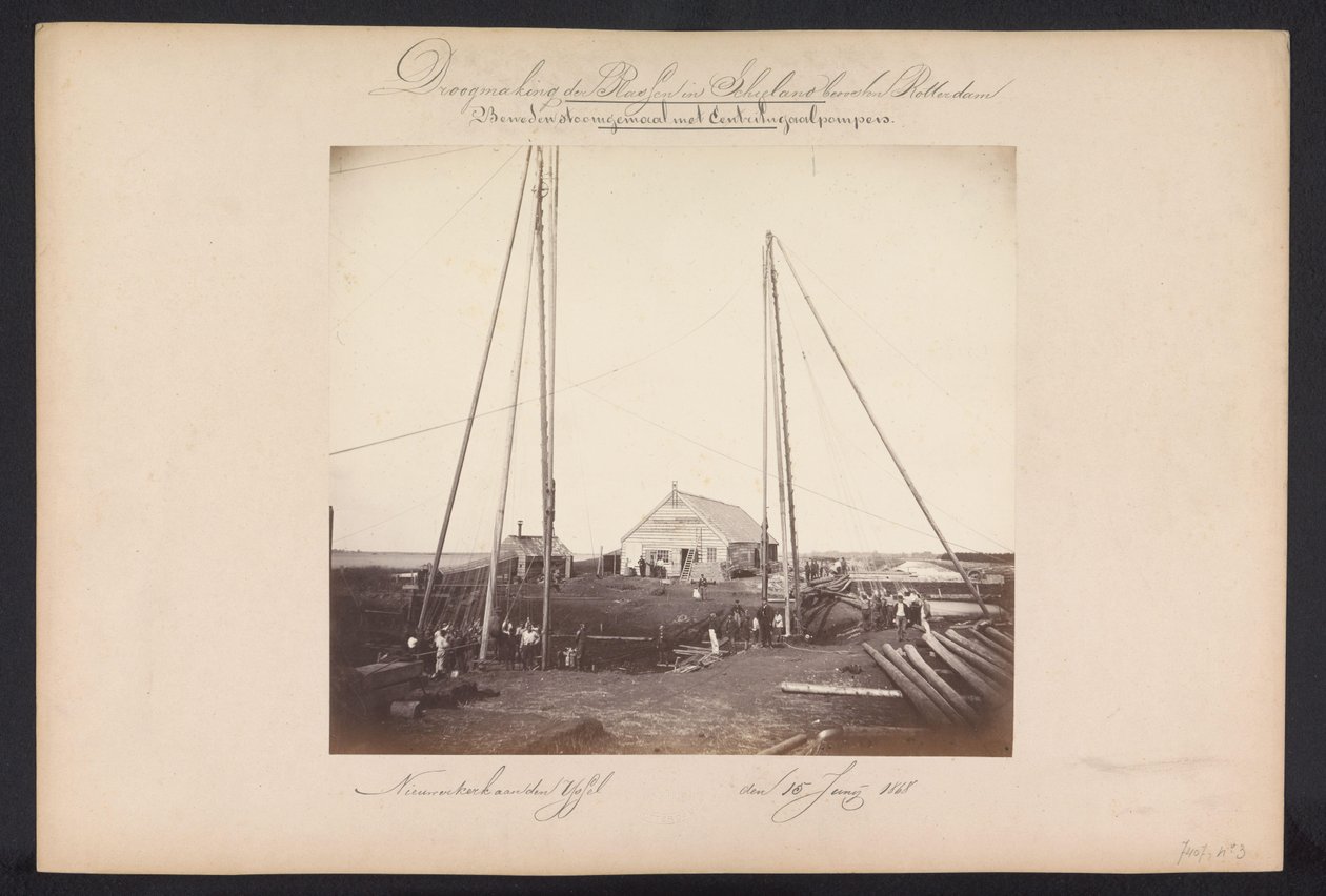 Nedre ångpumpstation med centrifugalpumpar / Nieuwerkerk aan den IJssel den 15 juni 1868 (titel på objekt) Återvinning av sjöarna i Schieland öster om Rotterdam (serietitel på objekt) av Jacobus van Gorkom jr.