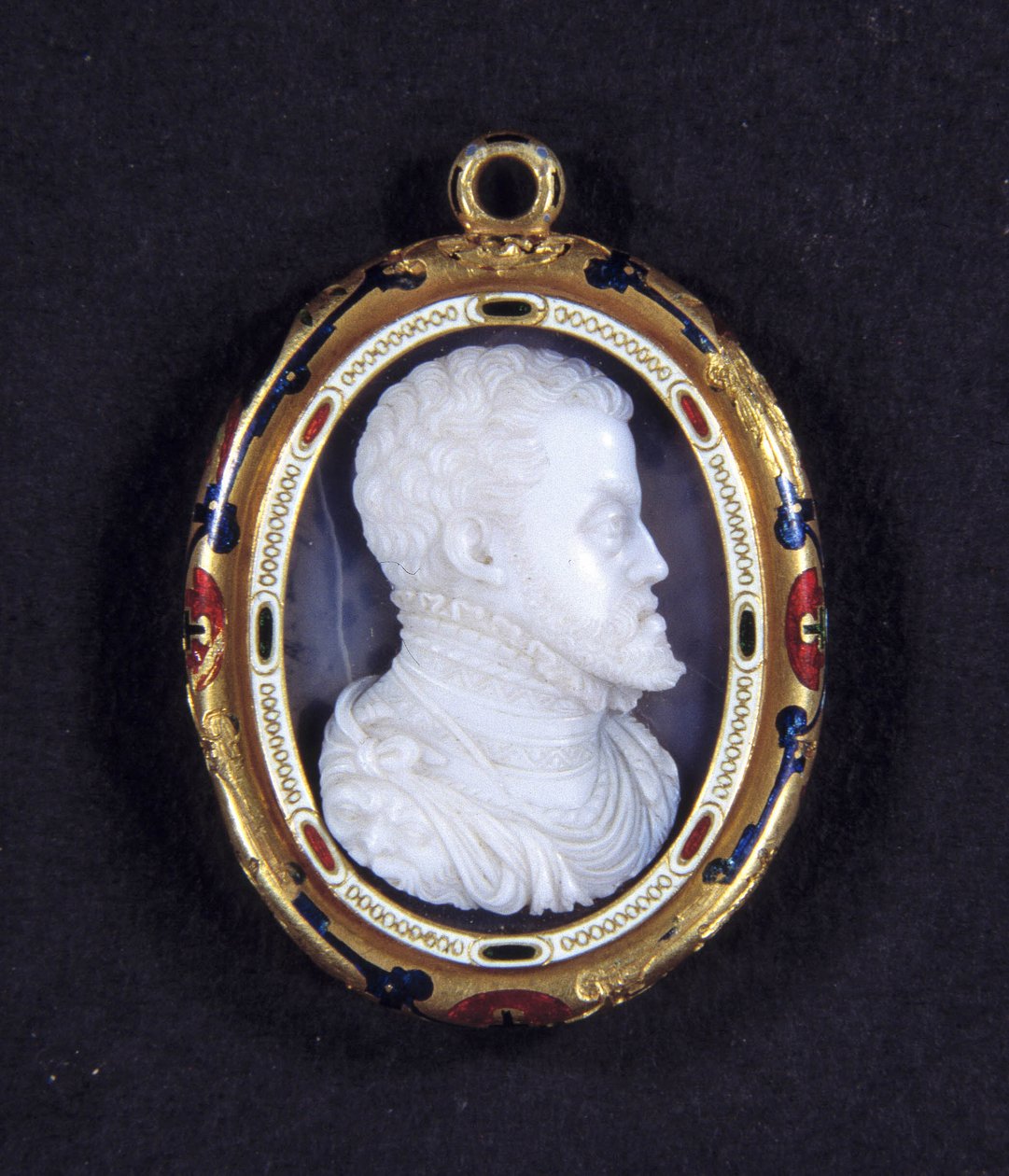 Porträtt av kung Filip II av Spanien (1527-1598). Medaljong i kalcedon av Jacopo Nizzola da Trezzo
