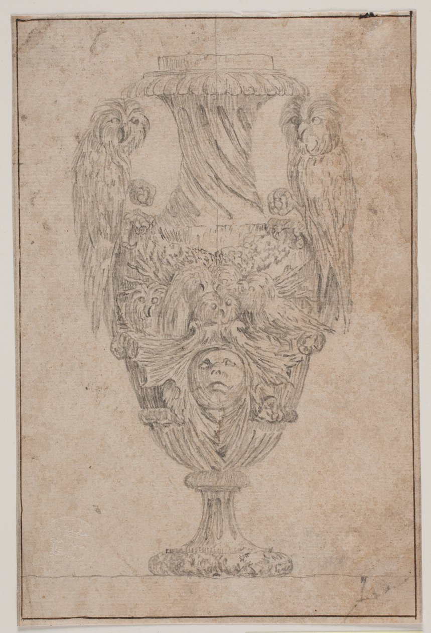 Dekorativ vas med två ugglor och ett huvud. Kopia efter Pl. 15 i sviten vaser ritade av Saly 1746, "Vasa a se inventa..." av Jacques Francois Joseph Saly