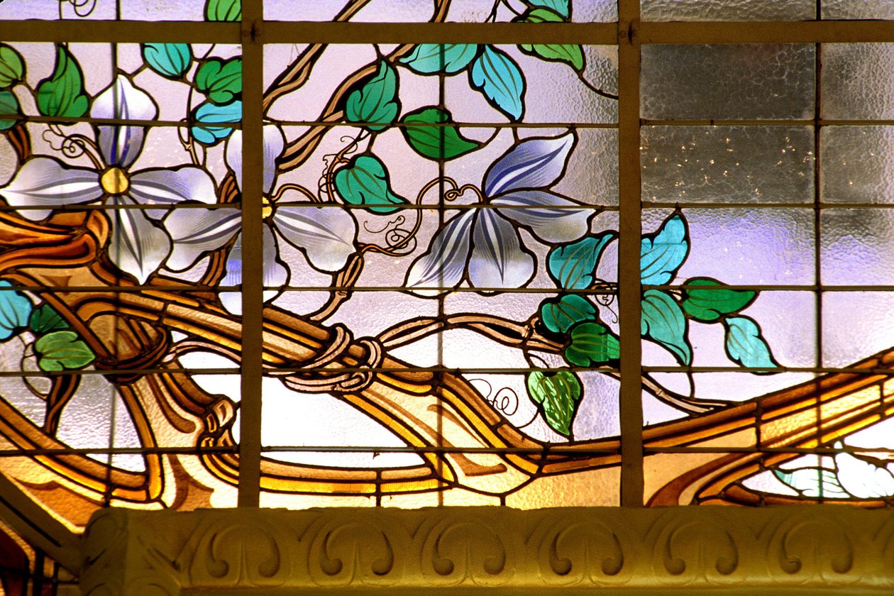 Nancy (avdelning 54), Art Nouveau, "" La verriere aux Clematites"" (1901) - detalj, Målat glas av Jacques Gruber (1870-1936), på Credit Lyonnais, rue St Georges av Jacques Gruber
